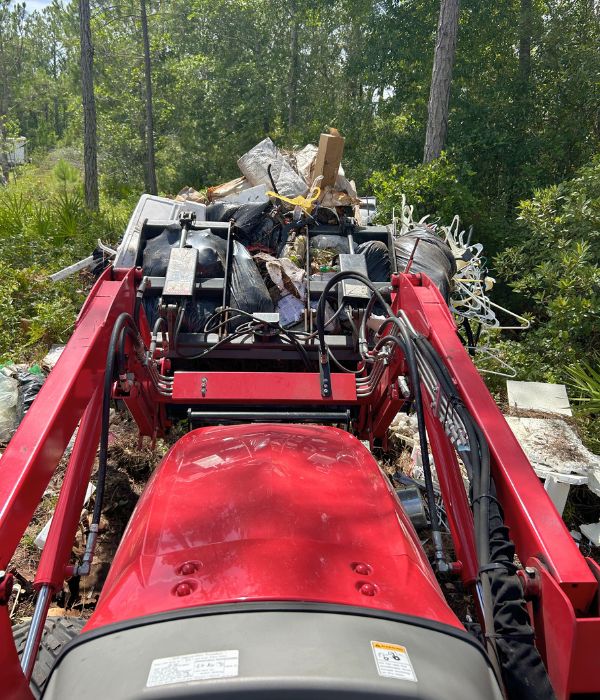 Debris & Junk Removal junk removal groveland florida